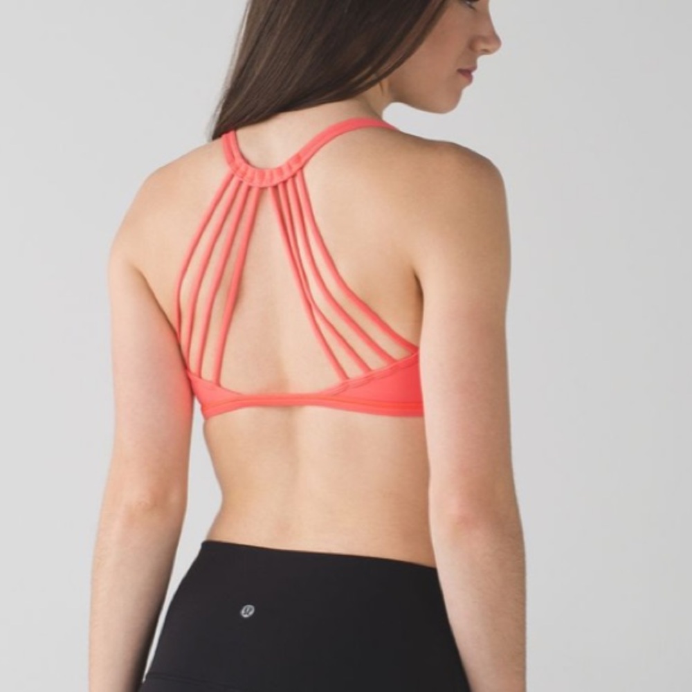 Lululemon Lighten Up Bra